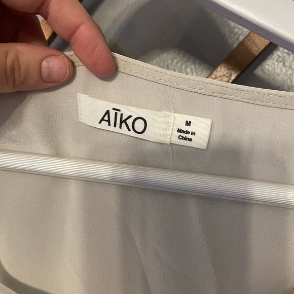 AIKO Neutrals Sheer Insert June Colorblock Top D1 - Picture 4 of 8